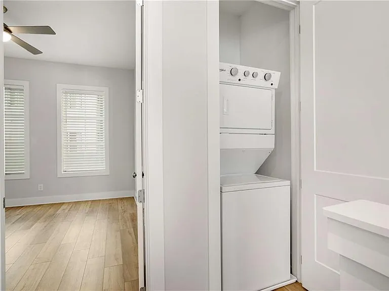 1293 Longreen Ter NW #4 — Photo 13