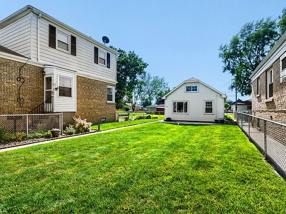 3rd image of 4142 Oak Park Ave