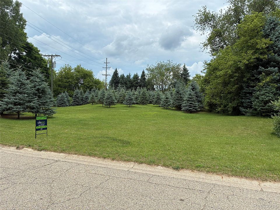 2nd image of 0 Amber Glen Dr
