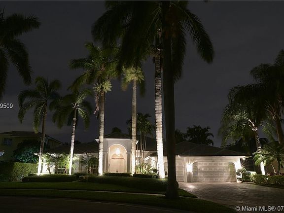 5th image of 317 Windmill Palm Ave #1