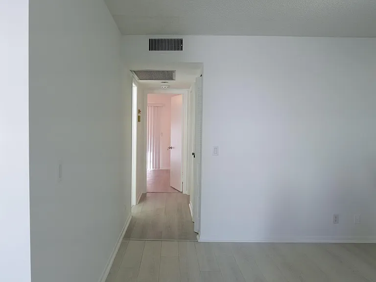 400 SW 134th Way #302F — Photo 12