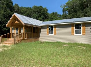 166 Victory Dr, Jesup, GA 31545