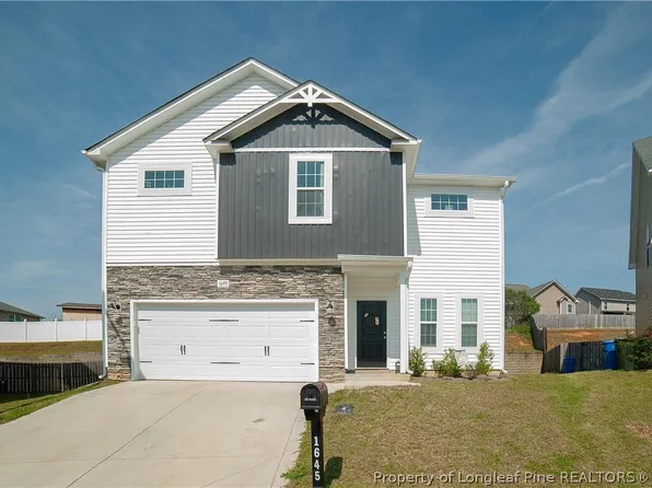 1645 Mount Rainer Dr, Fayetteville, NC 28301