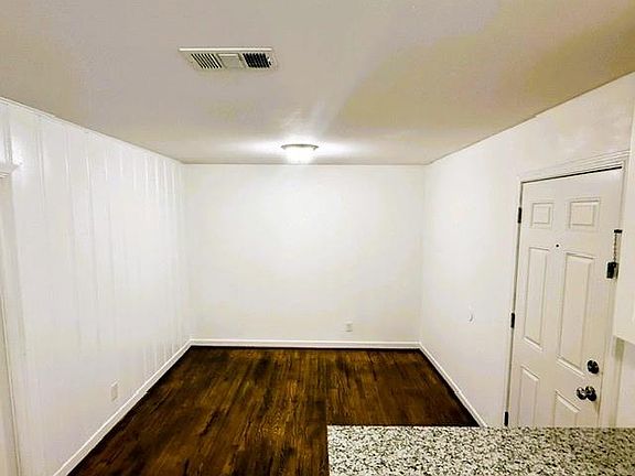 4th image of 7406 Janak Dr