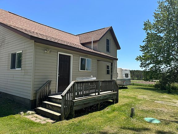 4th image of 2680 Green Rd