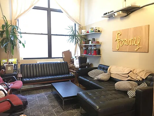 Rented by Manhattan Management LLC | media 11