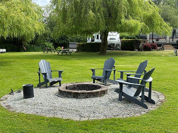3rd image of 171 Tripp Rd #11