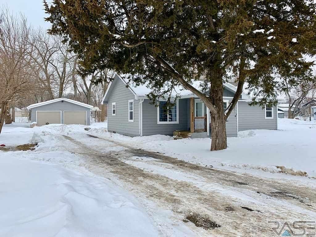 3131 N Lewis Ave, Sioux Falls, SD 57104 Zillow