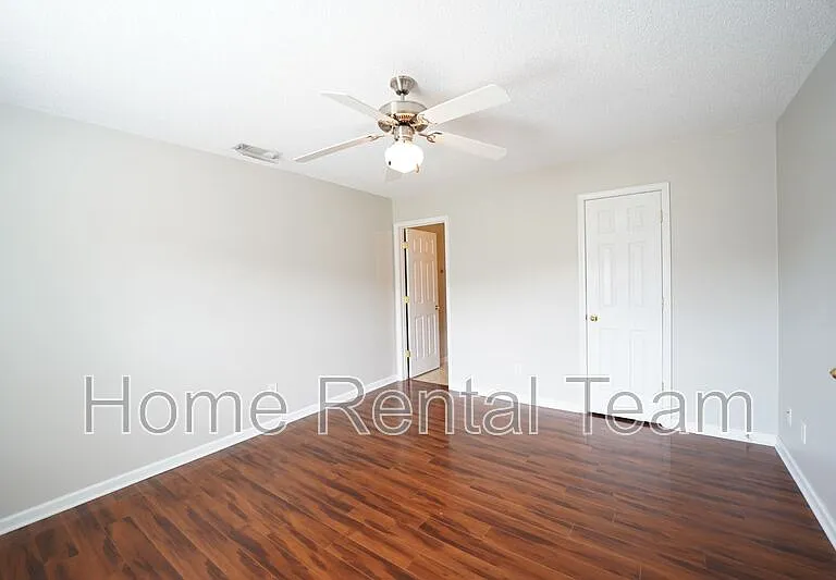 134 Mustang Dr — Photo 22