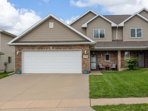 5574 Carver Dr, Dubuque, IA 52002
