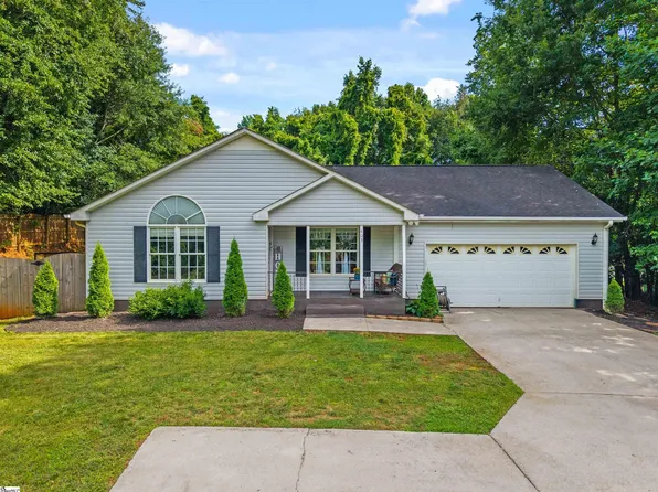 403 McElhaney Rd, Travelers Rest, SC 29690