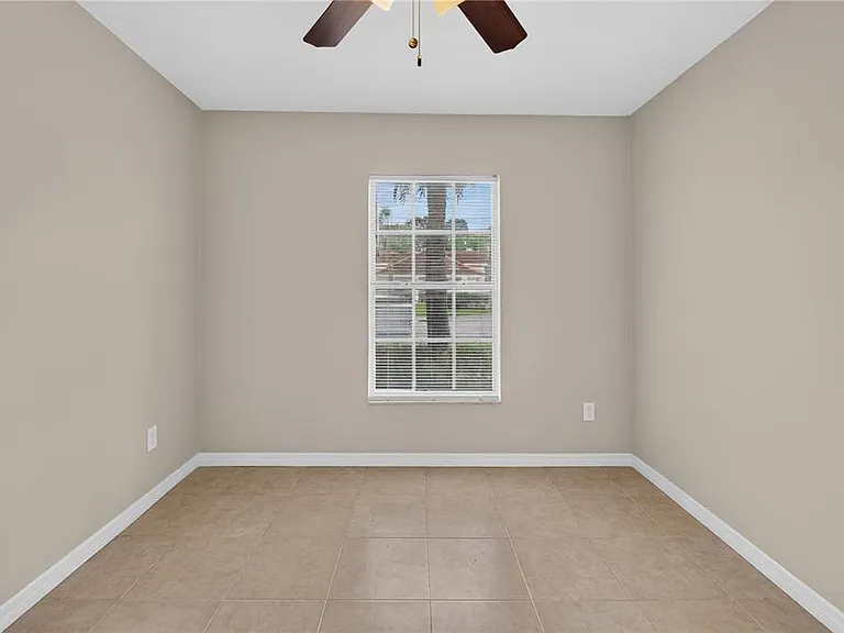 13829 Timberland Dr #101 — Photo 33