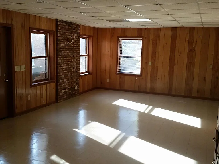 188 Kenimer Cir #B — Photo 3