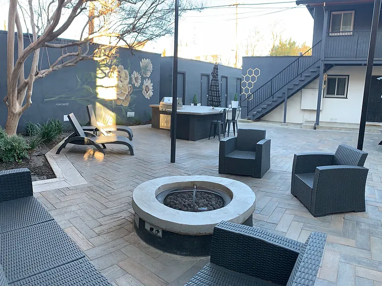 1511 G St #3 — Photo 11