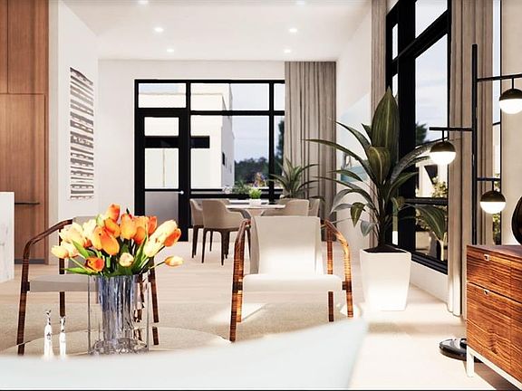 2nd image of 610 N Oak Cliff Blvd #304