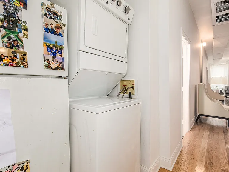 1806 S Carpenter St #1 — Photo 14