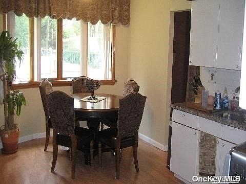 5th image of 5 Pine Hollow Ln