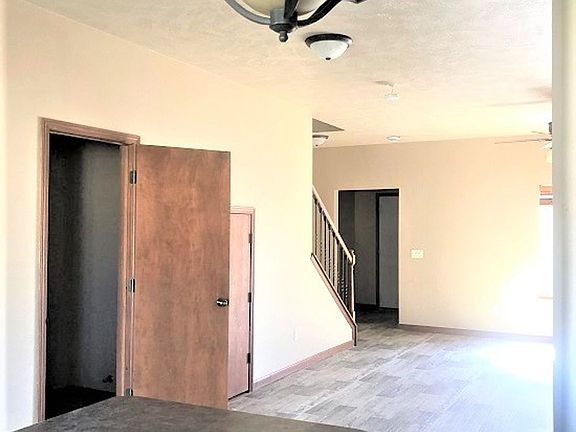 4th image of 3708 W 93rd St APT 3