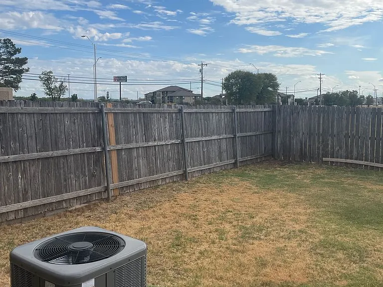 2449 Patriot Commons Rd — Photo 26