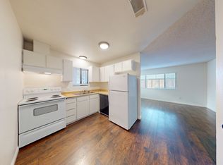 - 6, Redding, CA 96002