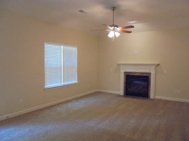 1413 Napa Point W — Photo 12