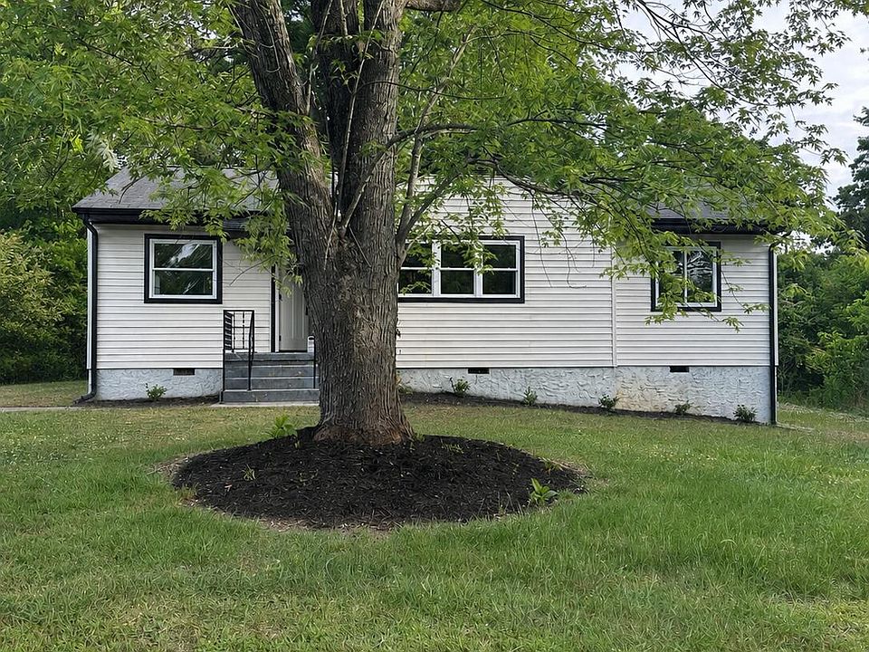 1st image of 1209 Echo Dr