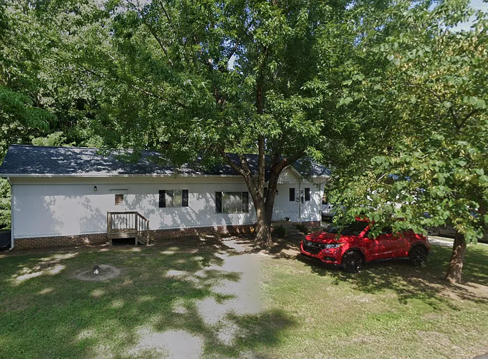 42320 Calvert Cir