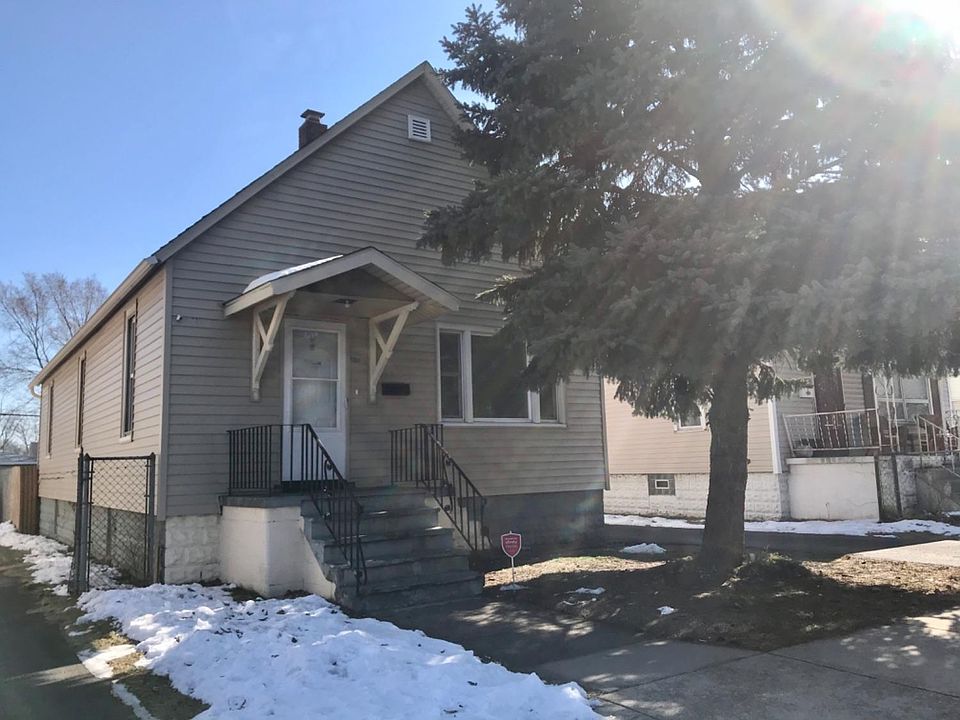 1st image of 4613 Towle Ave
