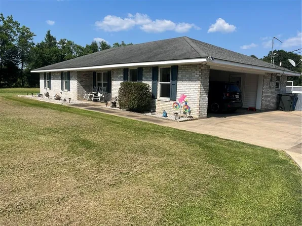 427 Michel Laborde Ln, Mansura, LA 71350