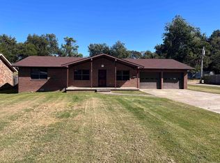 401 N 7th St, Paragould, AR 72450