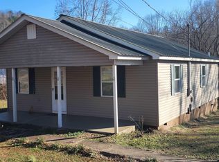 3802 Edmonds Dr, Scottsboro, AL 35769