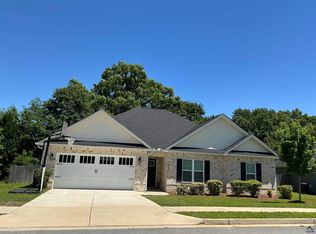 613 Broderick Cir, Warner Robins, GA 31088