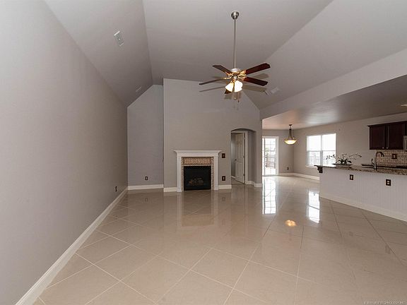 4th image of 20324 E 42nd Pl S