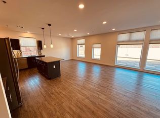 Revi Flats, York, PA 17401