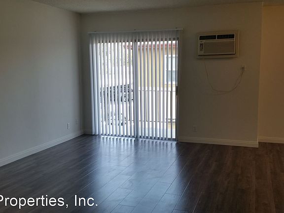 4th image of 3207 Bagley Ave APT 9