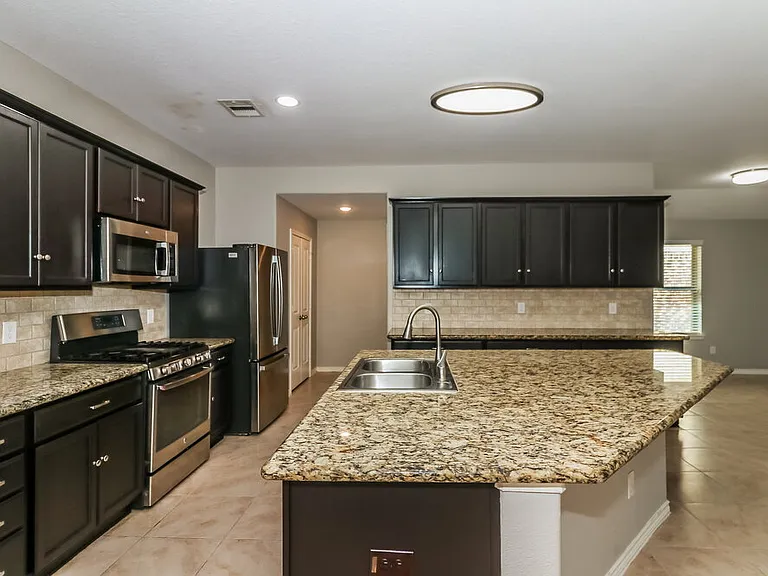 18003 Dalton Shadow Ln — Photo 6