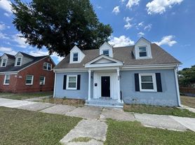304 N 11th St