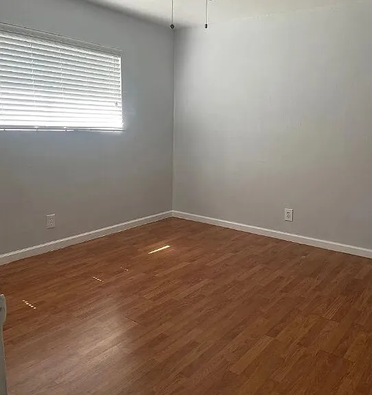 591 Branard St — Photo 3