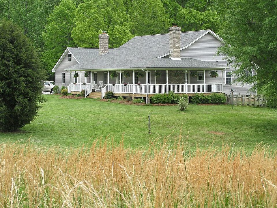 2nd image of 1411 Perkinson Rd