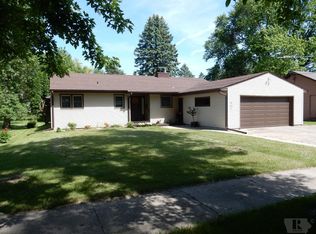 200 Moorhead Ave, Iowa Falls, IA 50126