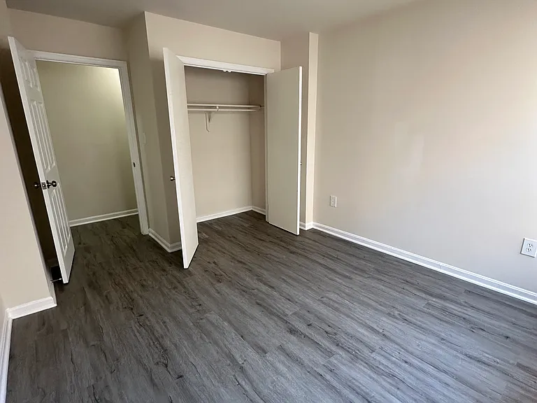 706 Brandywine St SE #302C — Photo 12