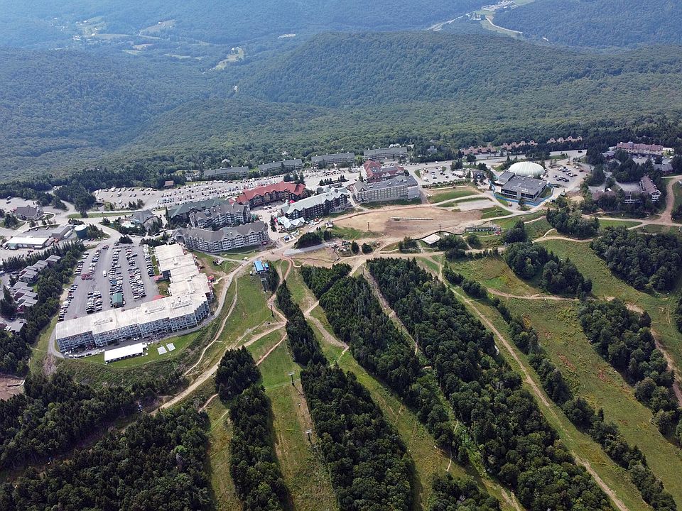 1st image of 75 Mountain Lodge Ln #384