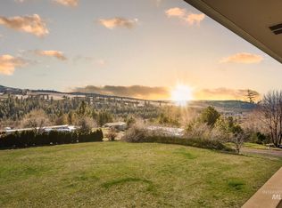 121 Bull Pine Dr, Culdesac, ID 83524