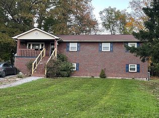 1021 Oakwood Ave, Princeton, WV 24740