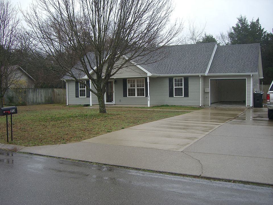 1st image of 213 Hermitage Dr
