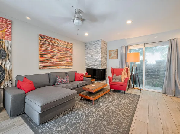 2800 Jeanetta Street #801, Houston, TX 77063