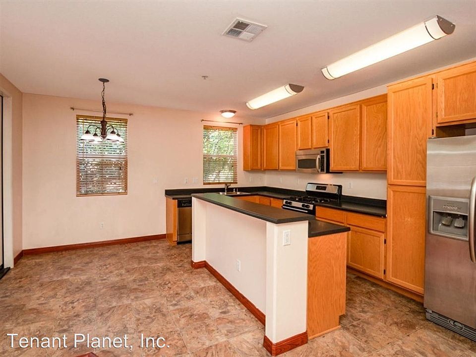1st image of 4546 Northern Moon Way