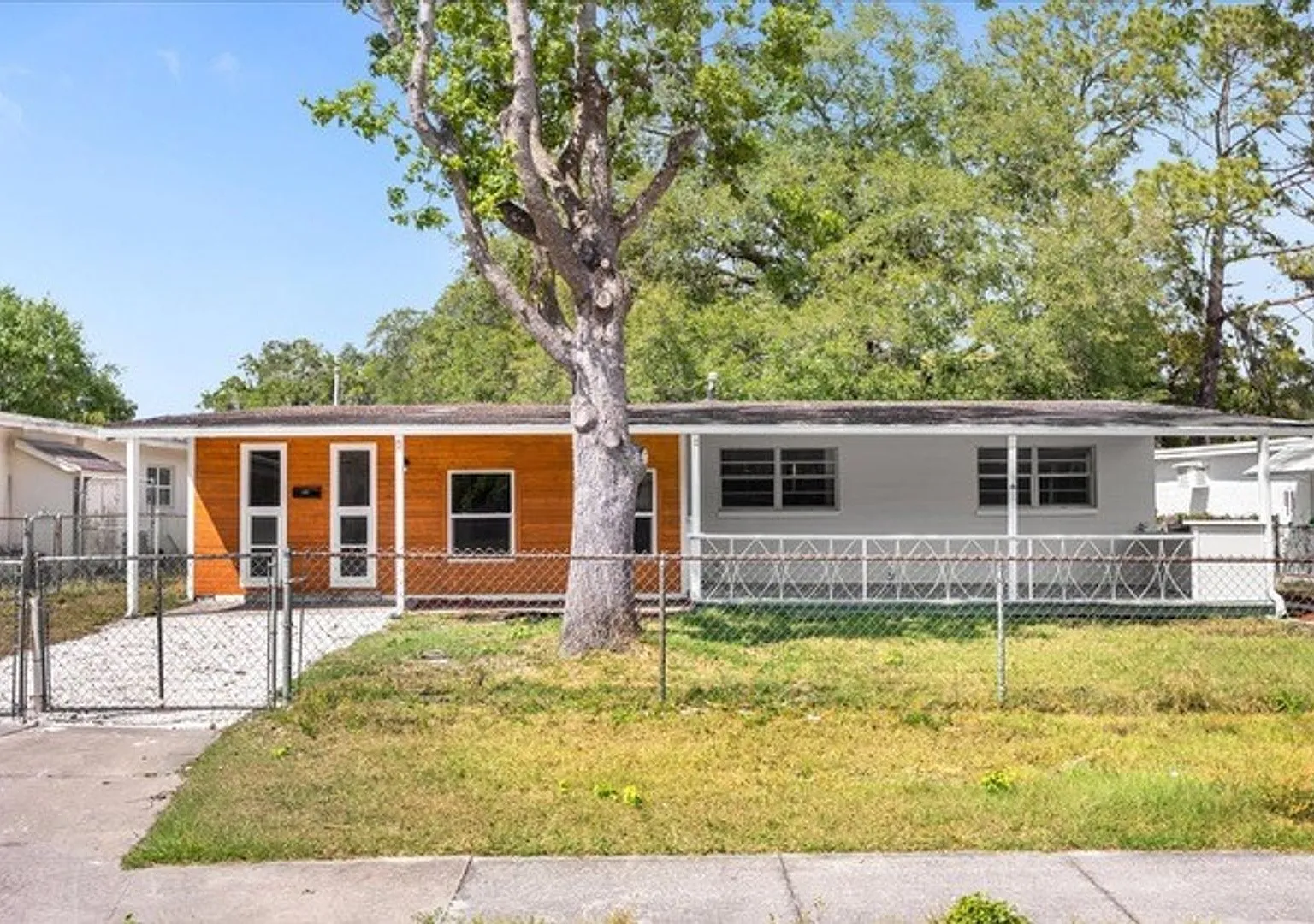 Charming 3-Bedroom Home in Orlando 3207 Sherry Dr, Orlando, FL 32810 — Photo 2