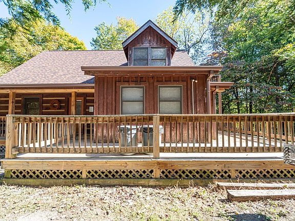 2nd image of 1291 N Sewell Rd