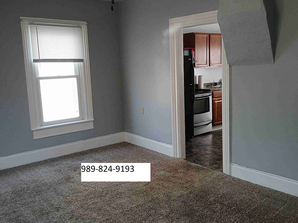 1st image of 148 1/2 Mill St